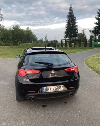 Alfa Romeo Giulietta cena 33500 przebieg: 230000, rok produkcji 2011 z Siewierz małe 277